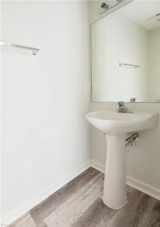 1024 Oak Blossom Way Whitsett, NC 27377