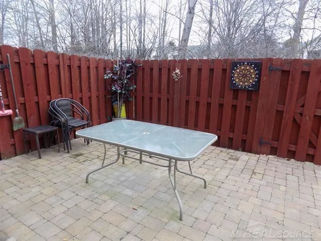36225 Dominion Circle Sterling Heights City, MI 48310