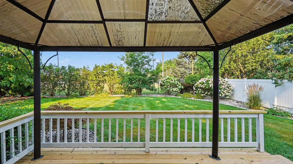 2815 Dunkirk Drive Saginaw Charter Township, MI 48603