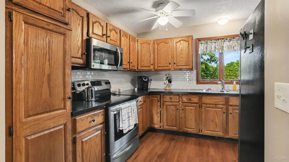 2815 Dunkirk Drive Saginaw Charter Township, MI 48603