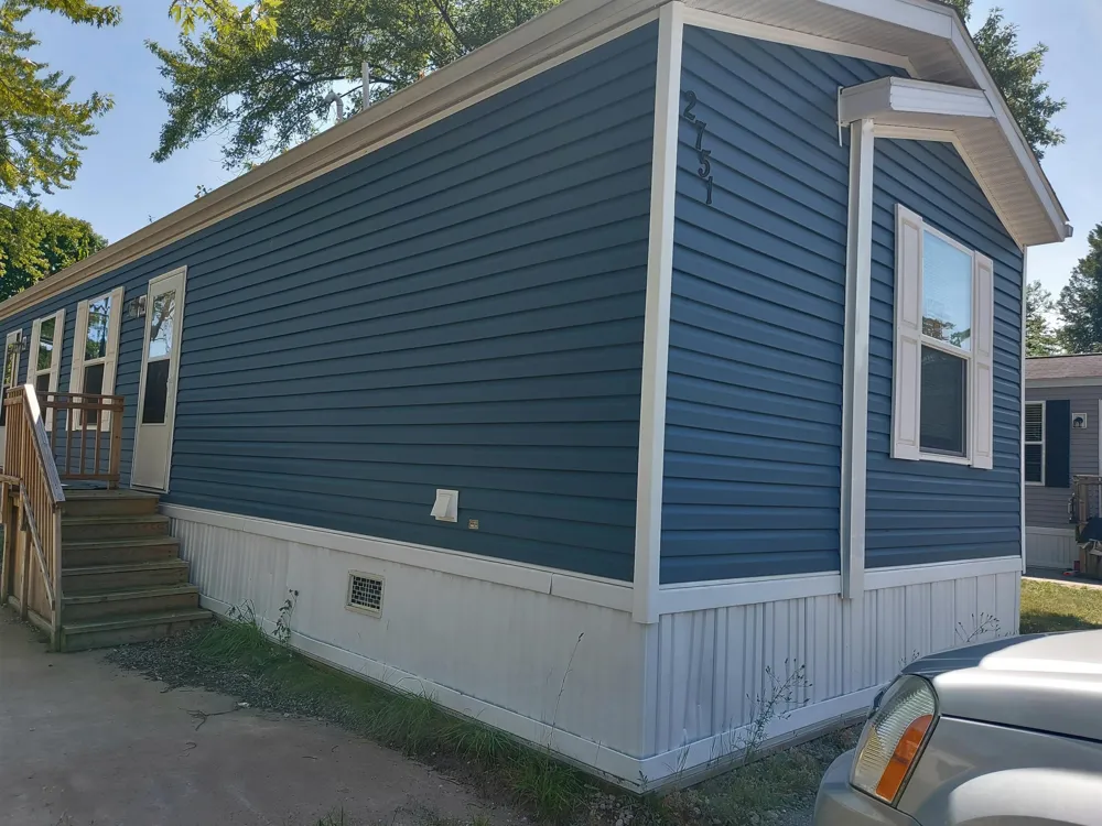 2751 Ray Boulevard Garfield Charter Township, MI 49686