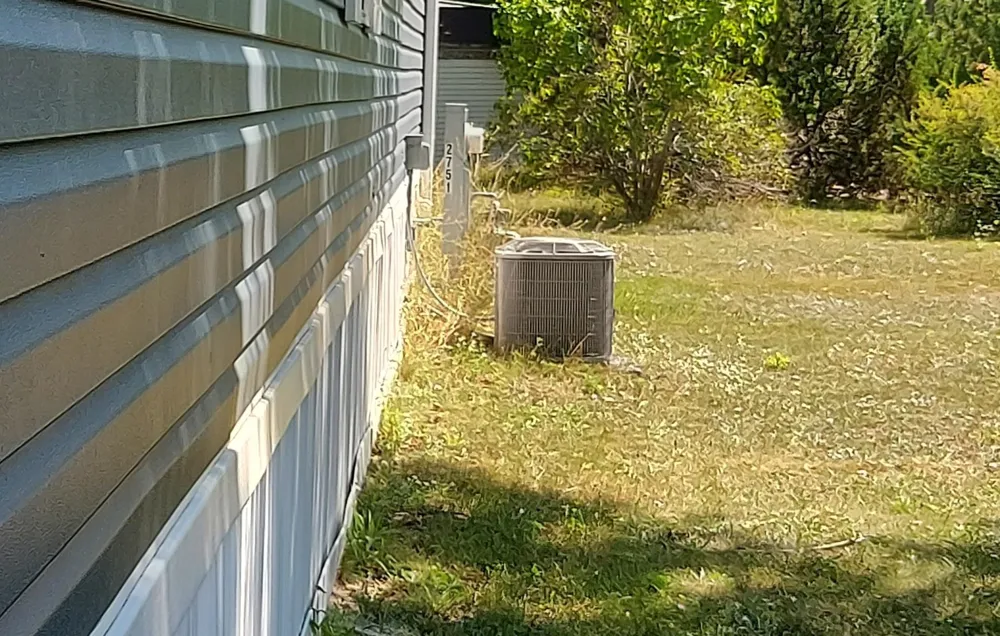 2751 Ray Boulevard Garfield Charter Township, MI 49686