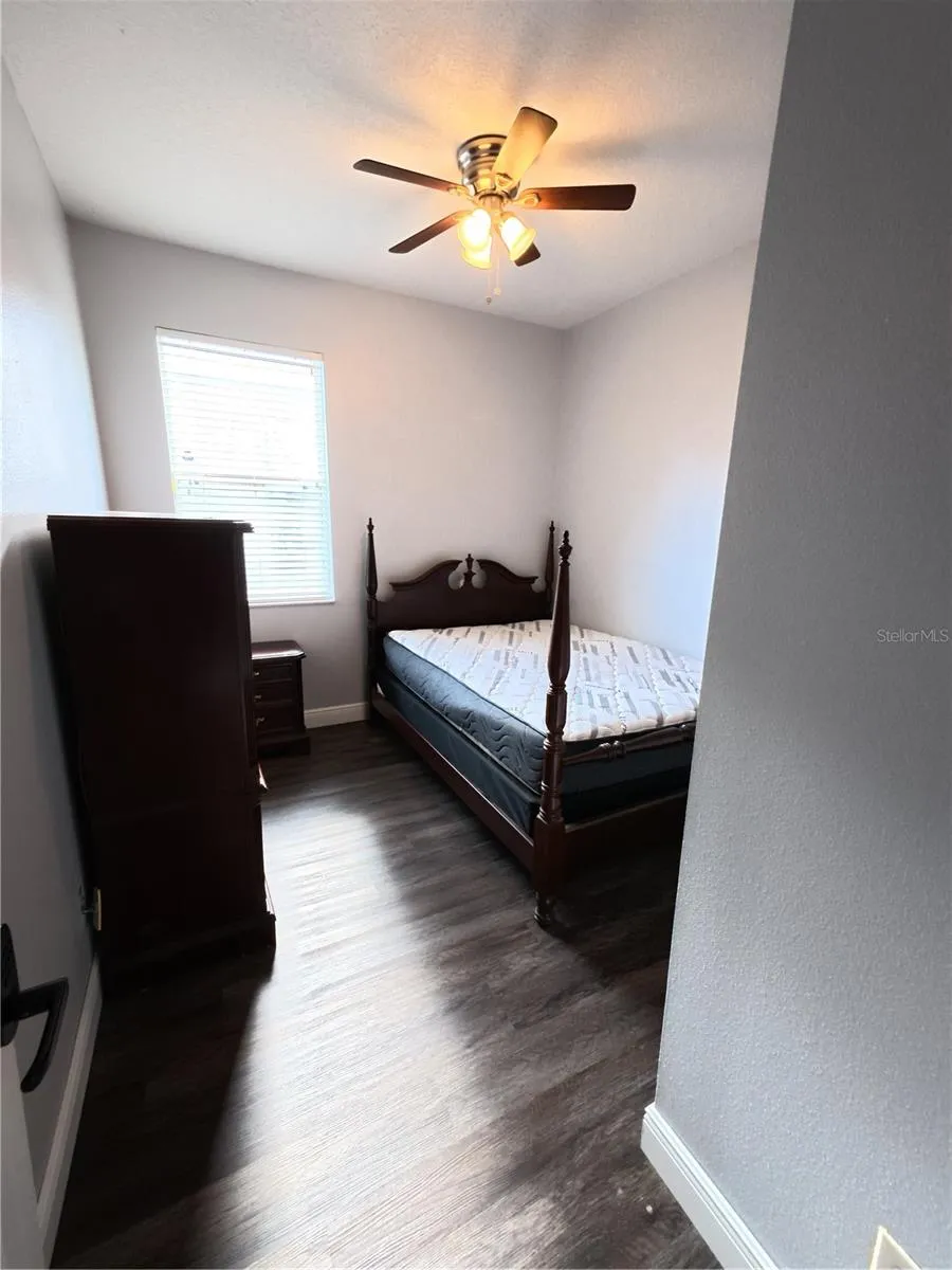 1701 CHALKSAND WAY Ruskin, FL 33570