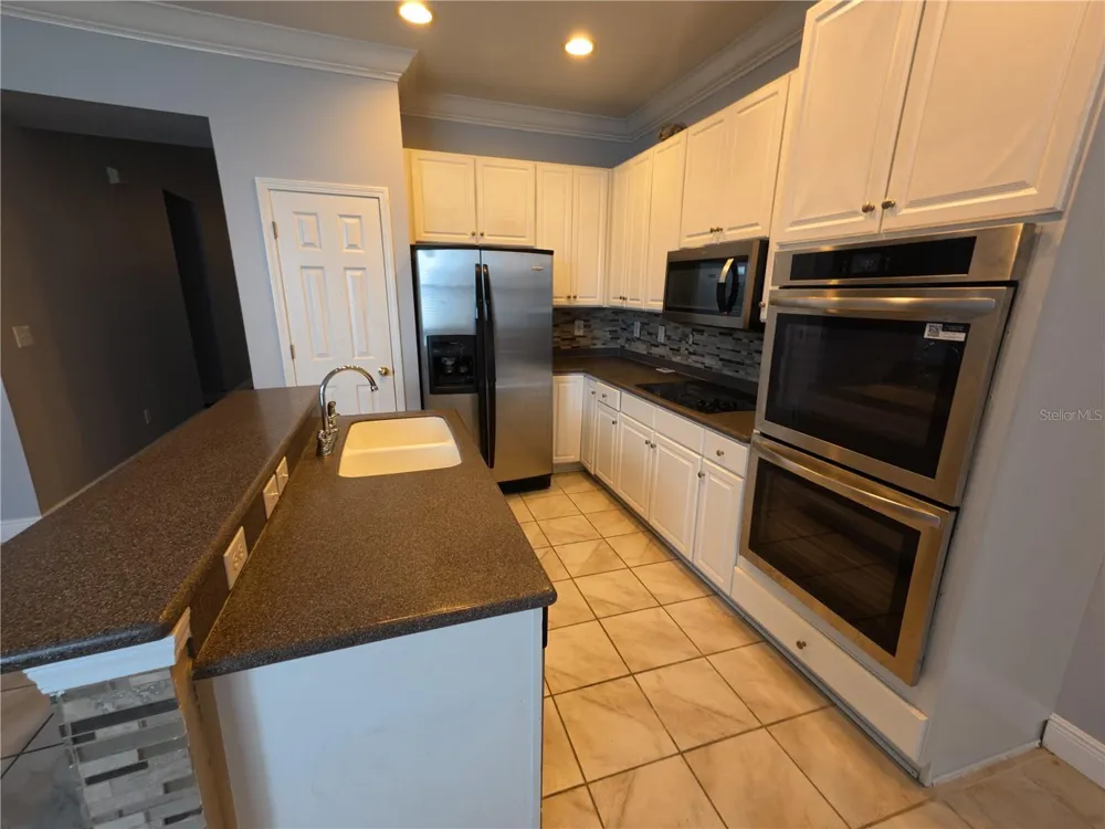 1701 CHALKSAND WAY Ruskin, FL 33570