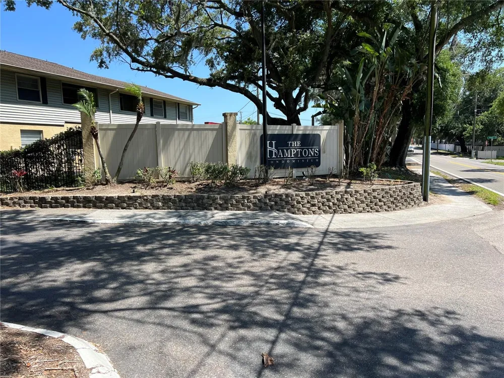208 RED CEDAR PLACE #208 Brandon, FL 33510