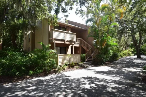 1709 CLOWER CREEK DRIVE #BR 104