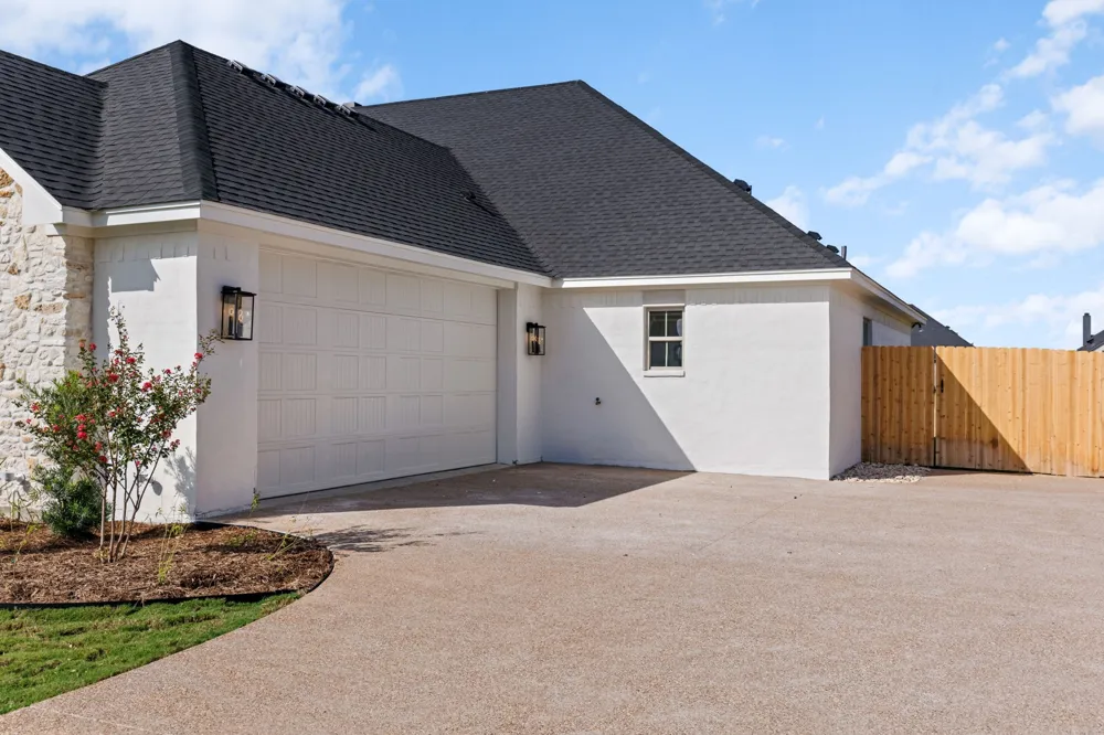 1345 Tahonta Drive Hewitt, TX 76643
