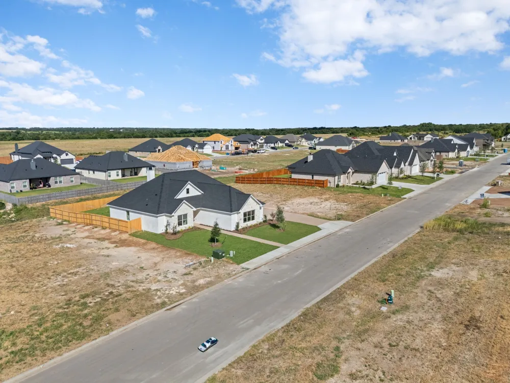 1345 Tahonta Drive Hewitt, TX 76643