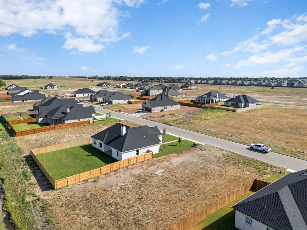 1345 Tahonta Drive Hewitt, TX 76643