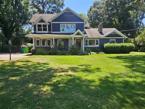 3293 Covington Highway