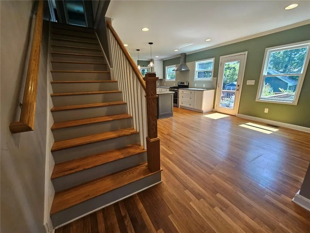 3293 Covington Highway Avondale Estates, GA 30002