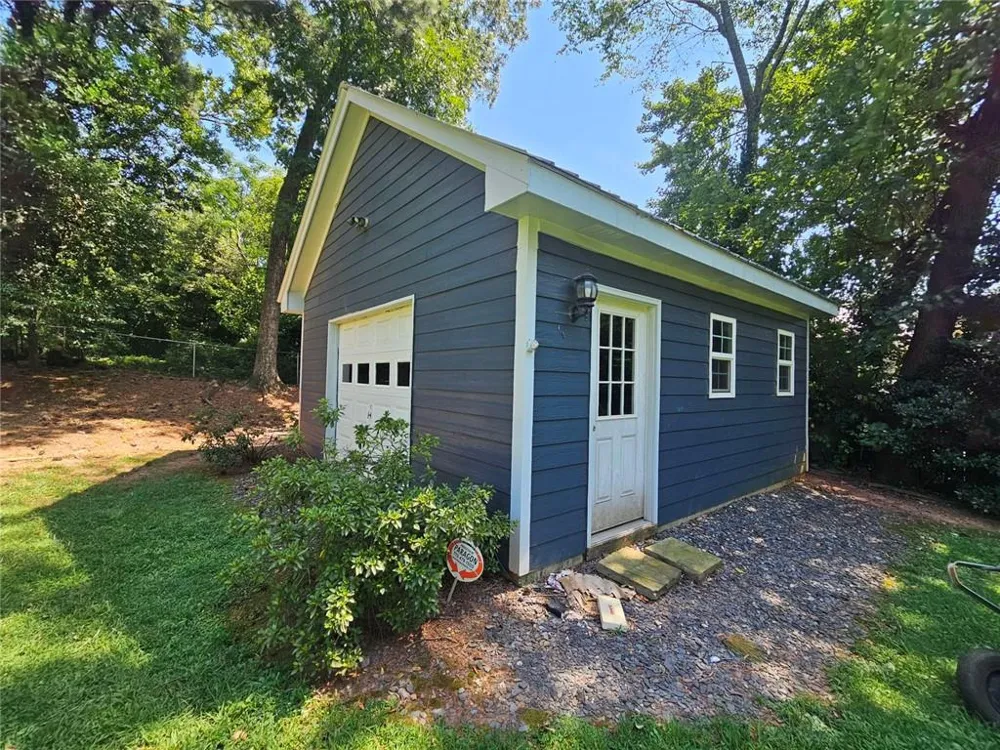 3293 Covington Highway Avondale Estates, GA 30002