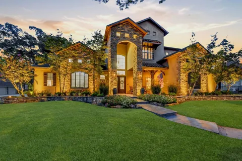 28102 Emerald Oaks