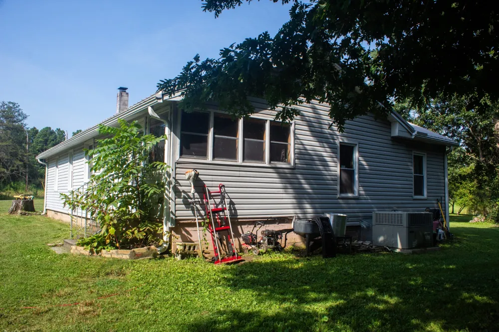 42 Dripping Springs Ct Monterey, TN 38574
