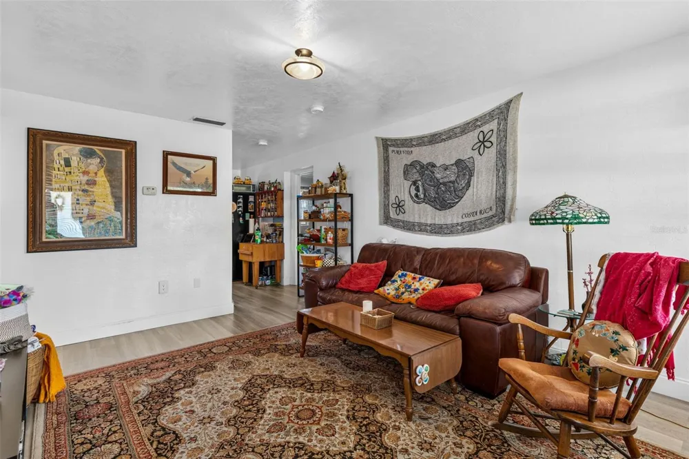 2608 ANASTASIA DRIVE South Daytona, FL 32119