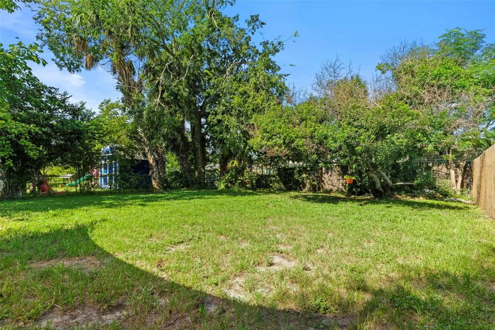 2608 ANASTASIA DRIVE South Daytona, FL 32119