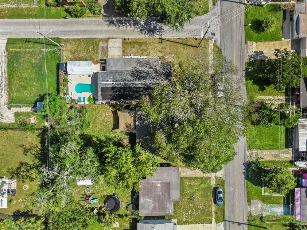 2608 ANASTASIA DRIVE South Daytona, FL 32119