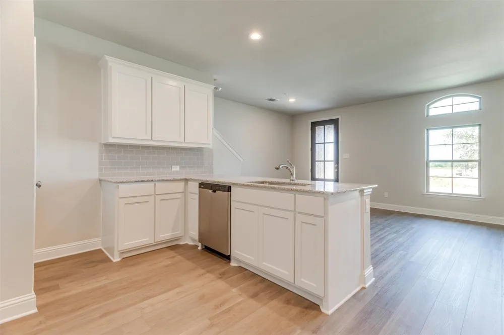 1531 HOmeplace Circle Mansfield, TX 76063