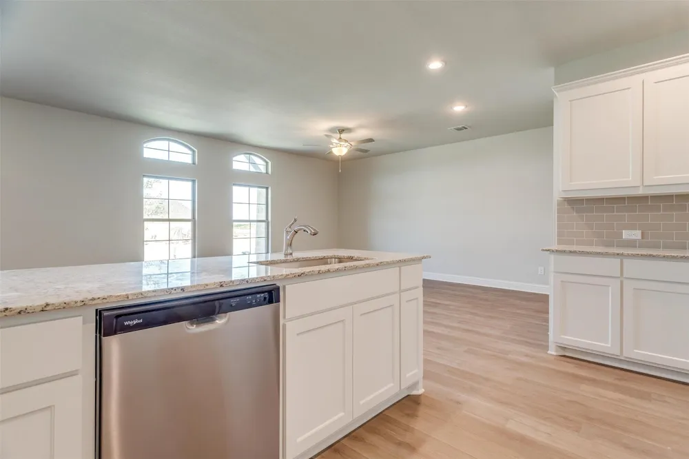 1531 HOmeplace Circle Mansfield, TX 76063