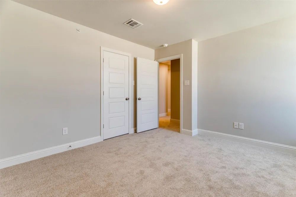 1531 HOmeplace Circle Mansfield, TX 76063
