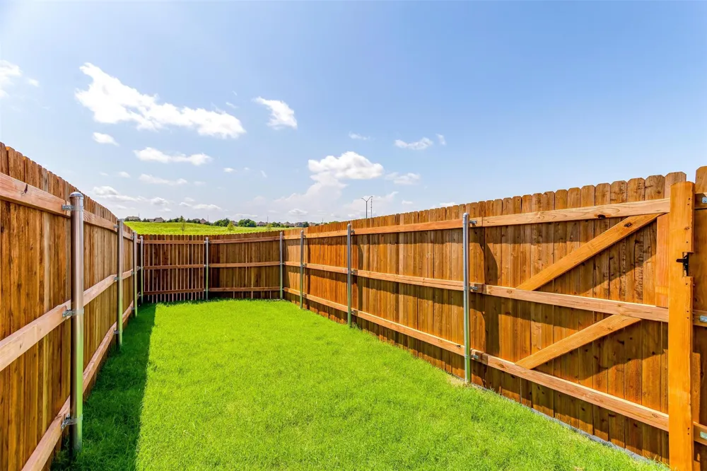 1531 HOmeplace Circle Mansfield, TX 76063