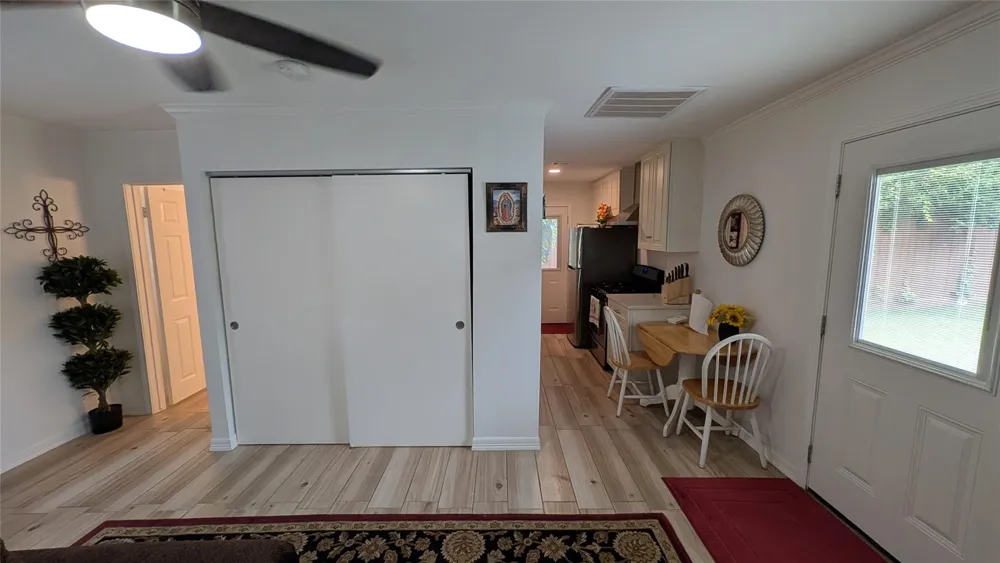 409 Milwaukee Street Houston, TX 77009