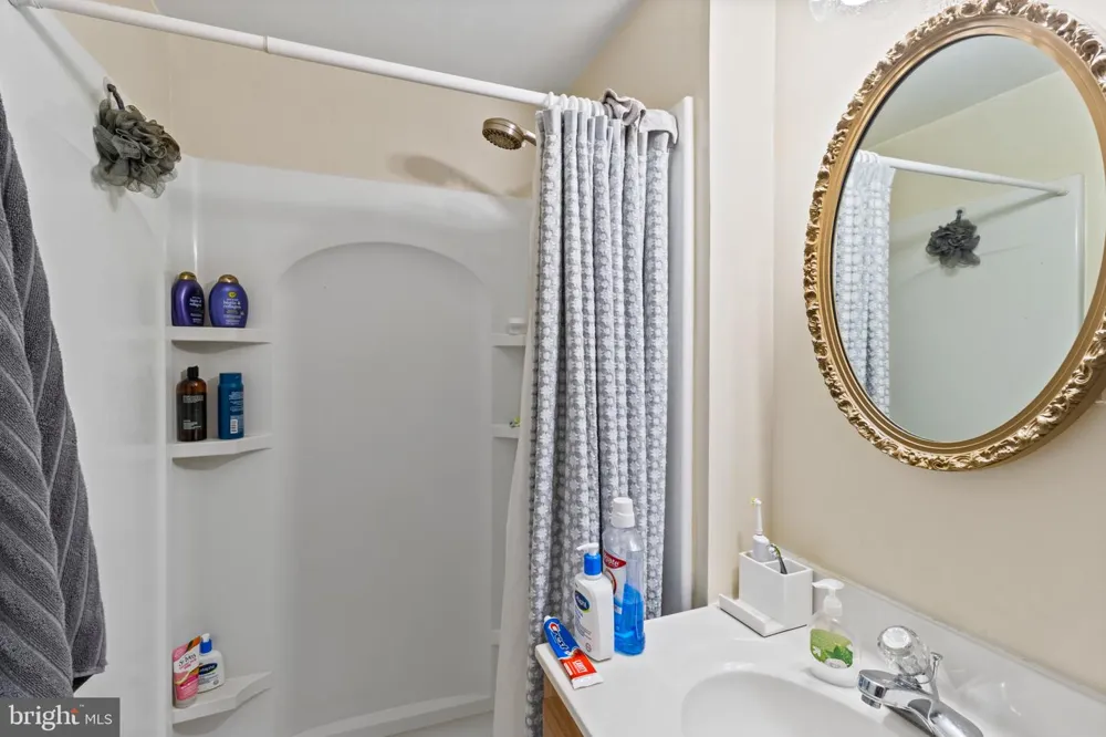 1435 CROFTON PARKWAY Crofton, MD 21114