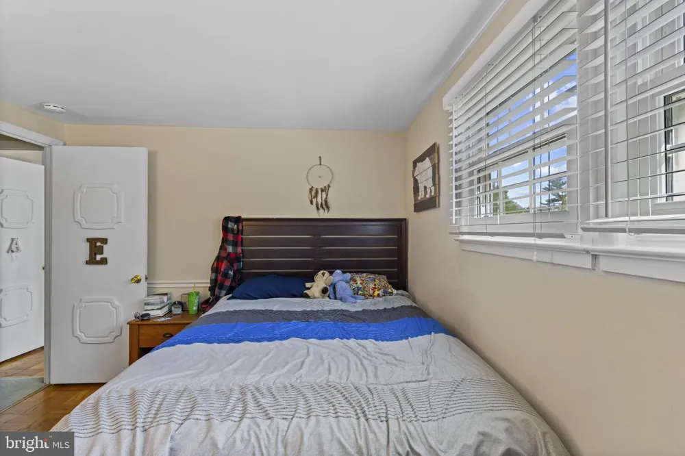 1435 CROFTON PARKWAY Crofton, MD 21114