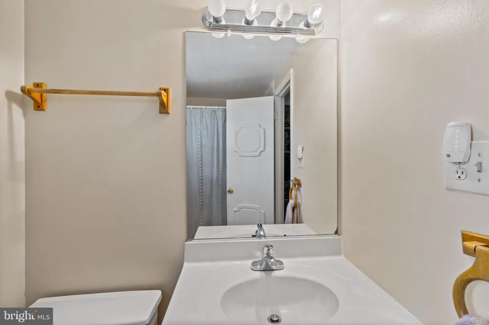 1435 CROFTON PARKWAY Crofton, MD 21114