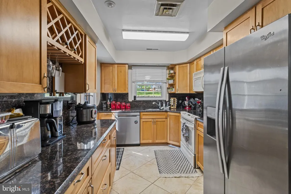 1435 CROFTON PARKWAY Crofton, MD 21114