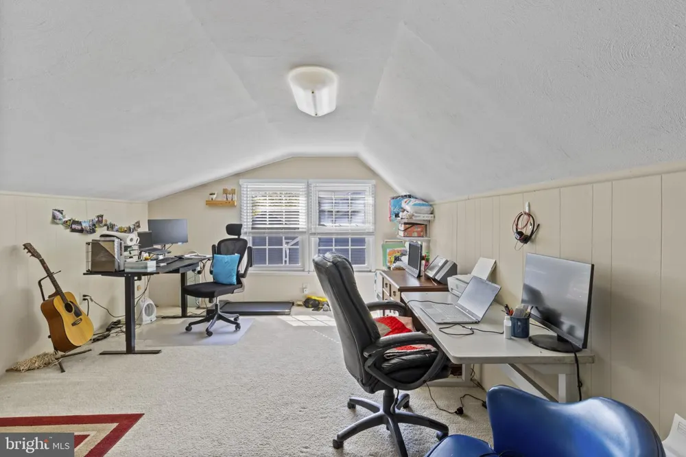 1435 CROFTON PARKWAY Crofton, MD 21114