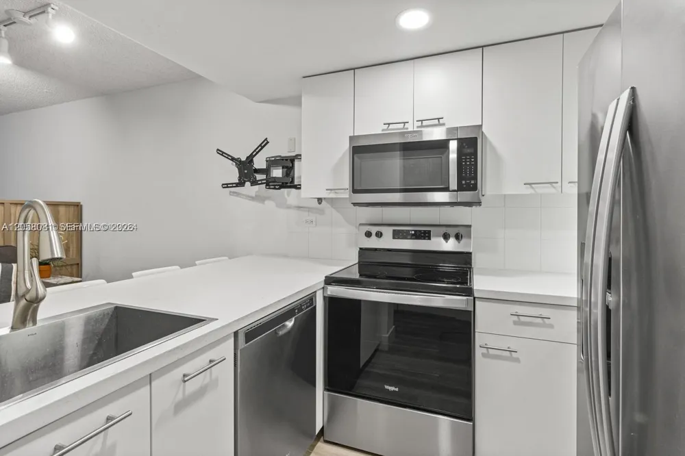 2801 Florida Ave #234 Miami, FL 33133