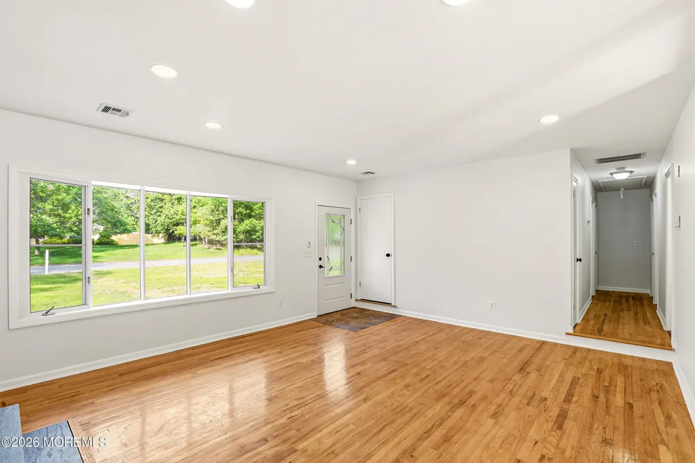 2021 Paterson Avenue Whiting, NJ 08759