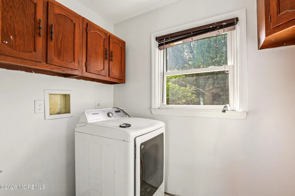 2021 Paterson Avenue Whiting, NJ 08759