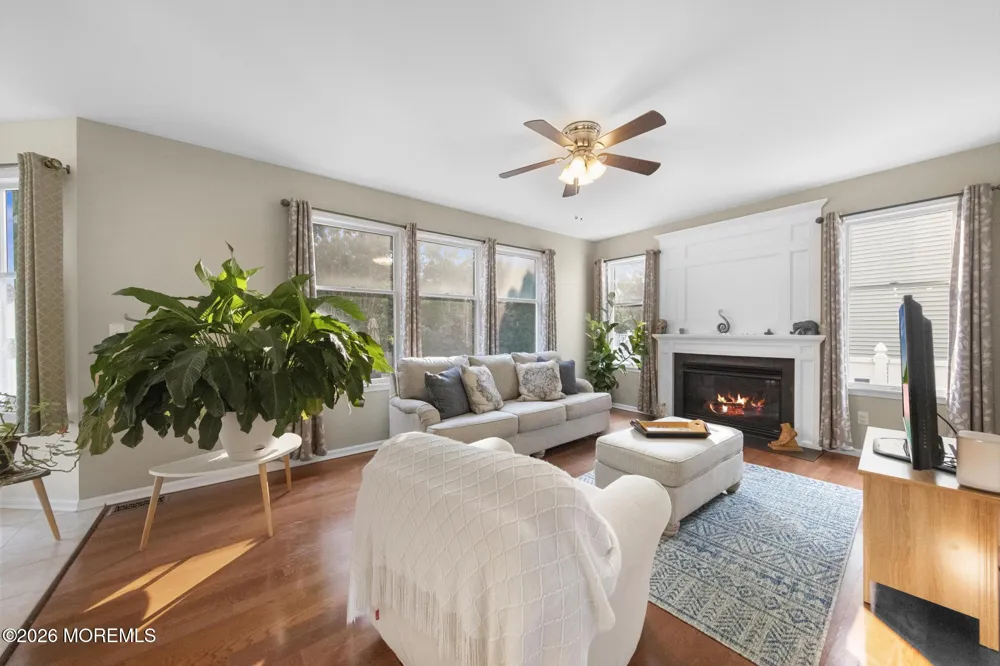 40 Harvest Way Little Egg Harbor, NJ 08087
