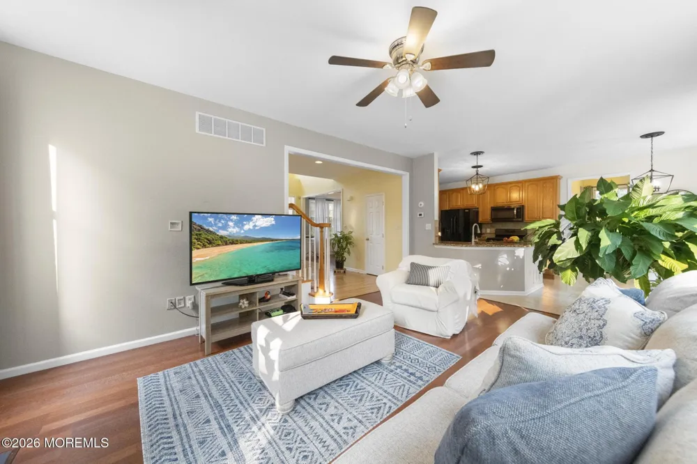 40 Harvest Way Little Egg Harbor, NJ 08087