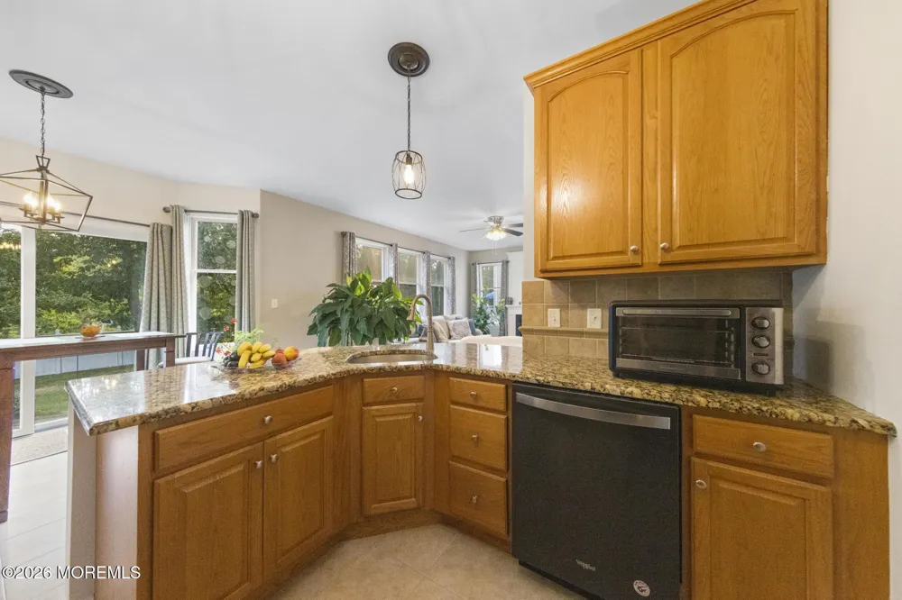 40 Harvest Way Little Egg Harbor, NJ 08087