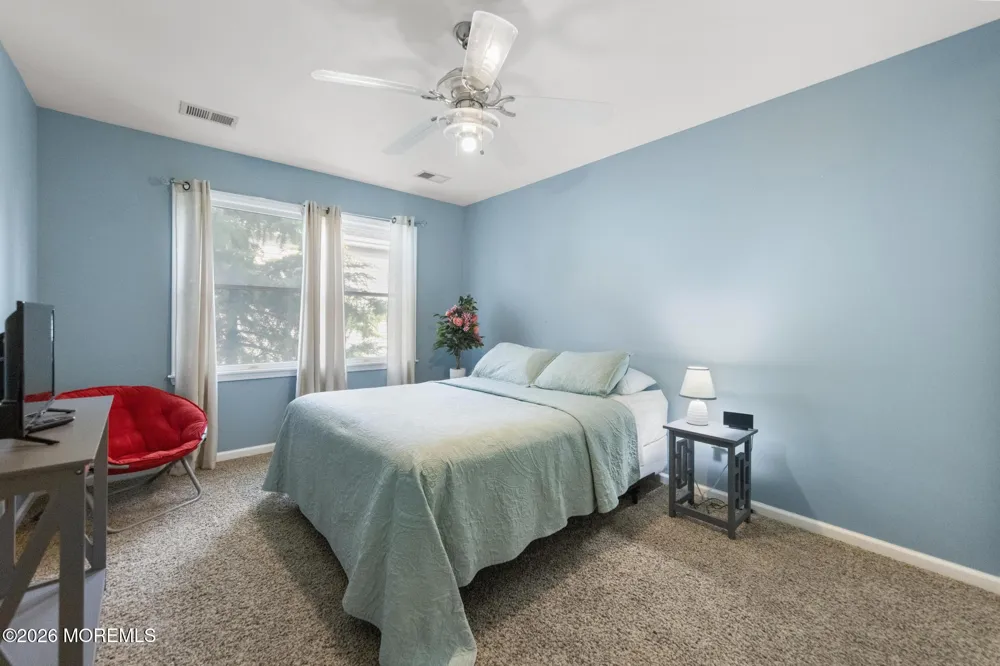 40 Harvest Way Little Egg Harbor, NJ 08087