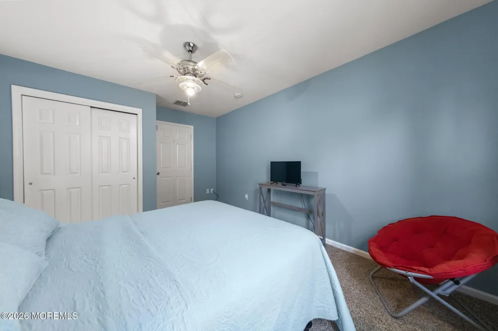 40 Harvest Way Little Egg Harbor, NJ 08087