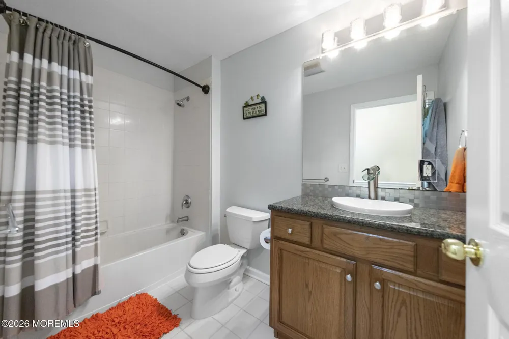 40 Harvest Way Little Egg Harbor, NJ 08087
