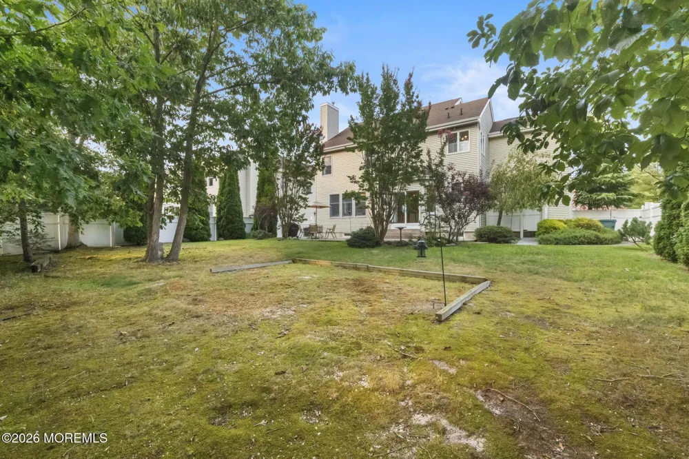 40 Harvest Way Little Egg Harbor, NJ 08087