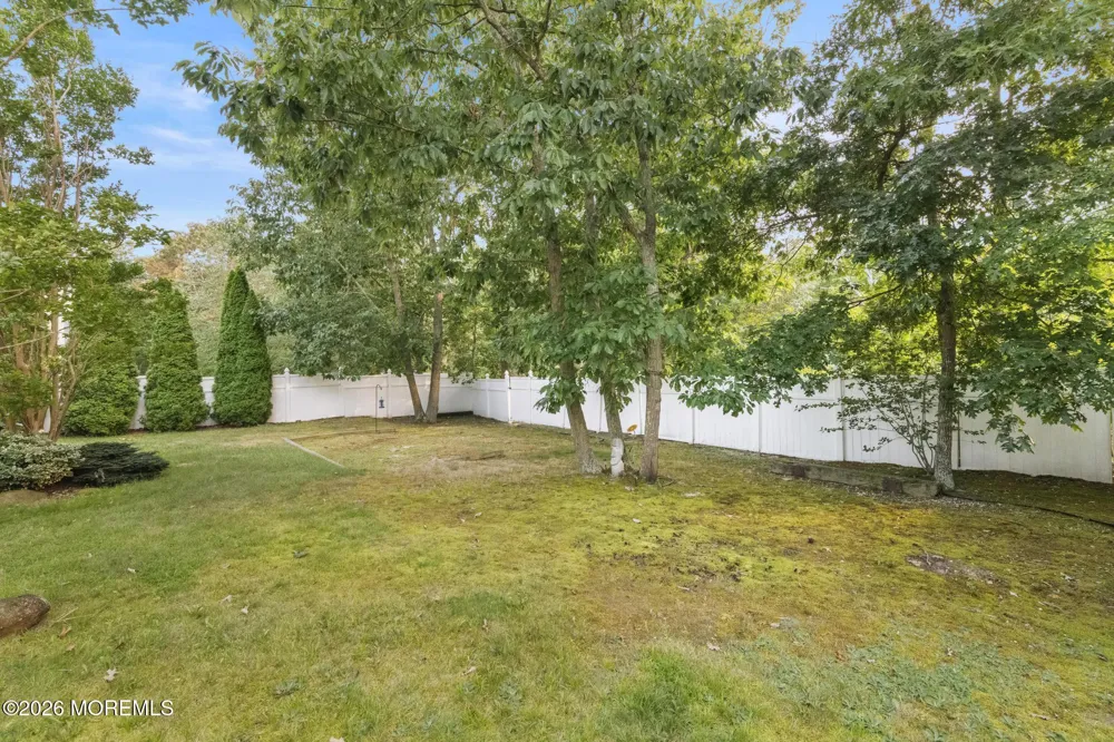 40 Harvest Way Little Egg Harbor, NJ 08087