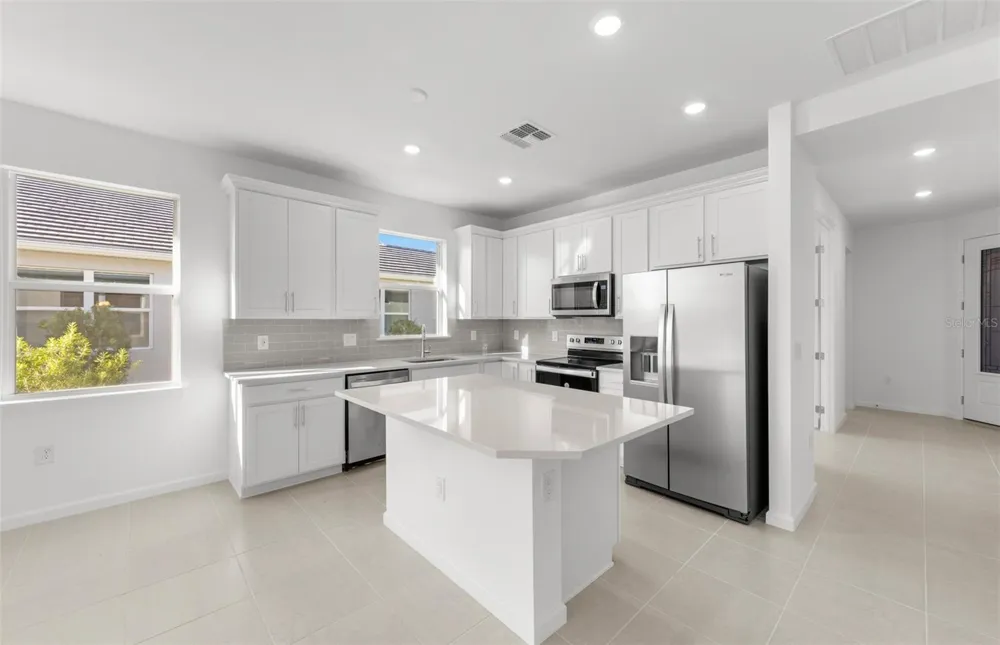 6855 CALI COURT Nokomis, FL 34275