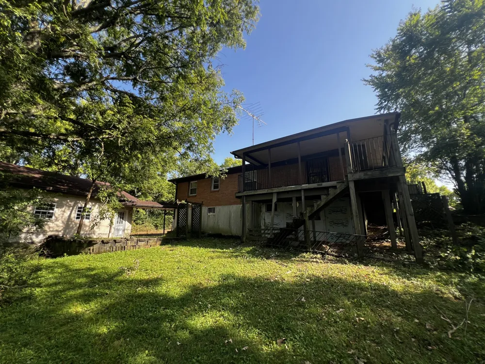221 Pear Orchard Dr Goodlettsville, TN 37072