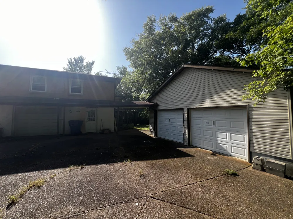221 Pear Orchard Dr Goodlettsville, TN 37072