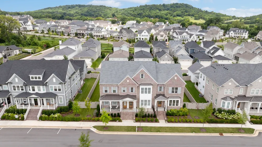 3198 Long Branch Cir Franklin, TN 37064