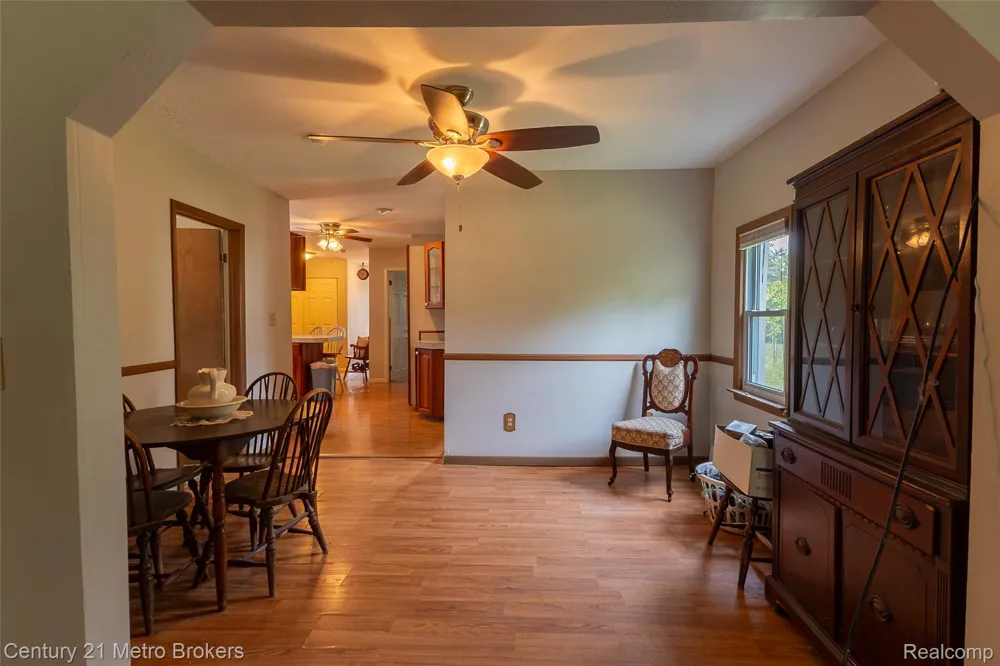 3063 Stockbridge Street Genesee Charter Township, MI 48506