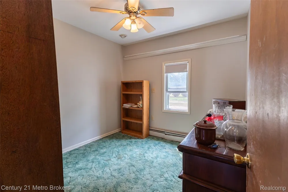 3063 Stockbridge Street Genesee Charter Township, MI 48506