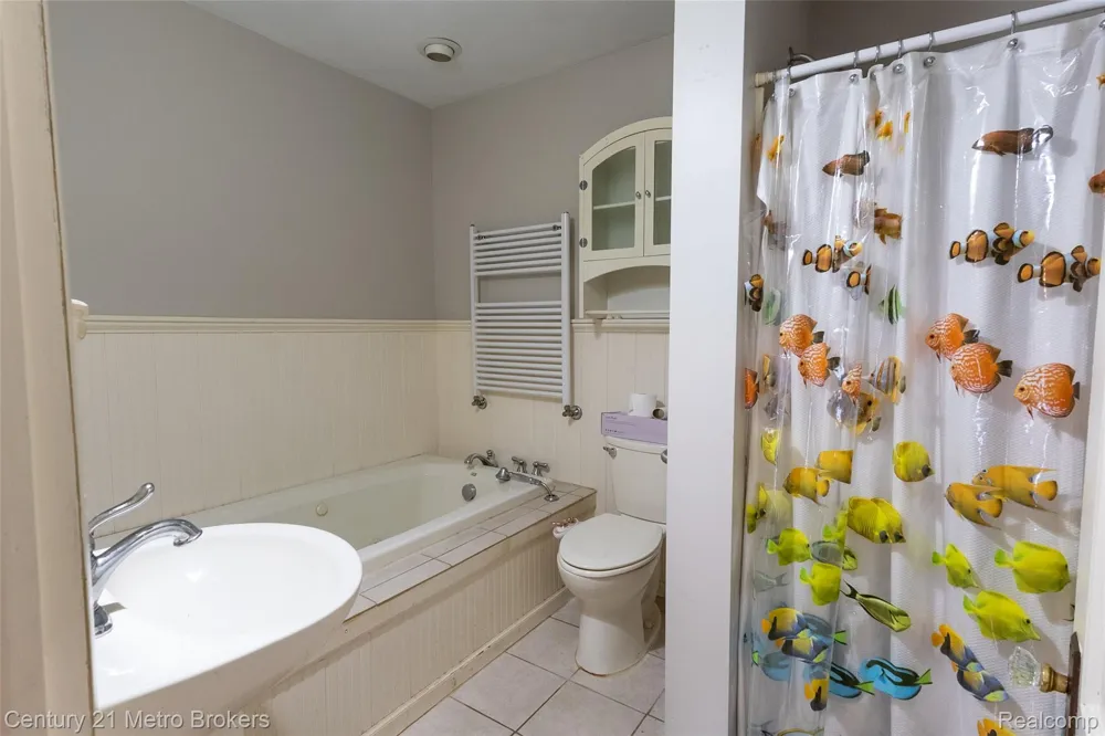 3063 Stockbridge Street Genesee Charter Township, MI 48506