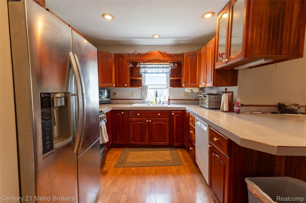3063 Stockbridge Street Genesee Charter Township, MI 48506
